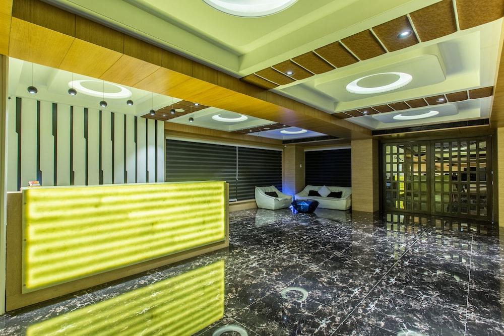 Hotel Abika Elite Ujjain Εξωτερικό φωτογραφία